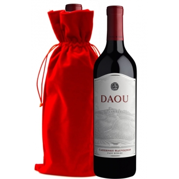 DAOU Cabernet with Red Velvet Gift Bag
